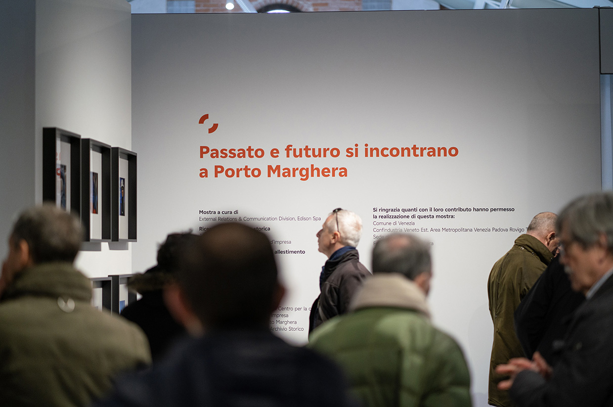 Passato e futuro si incontrano a Porto Marghera (Past and Future meet in Porto Marghera)<br />
Venezia, Forte Marghera, Building 29, from 8th March to 22nd April 2023